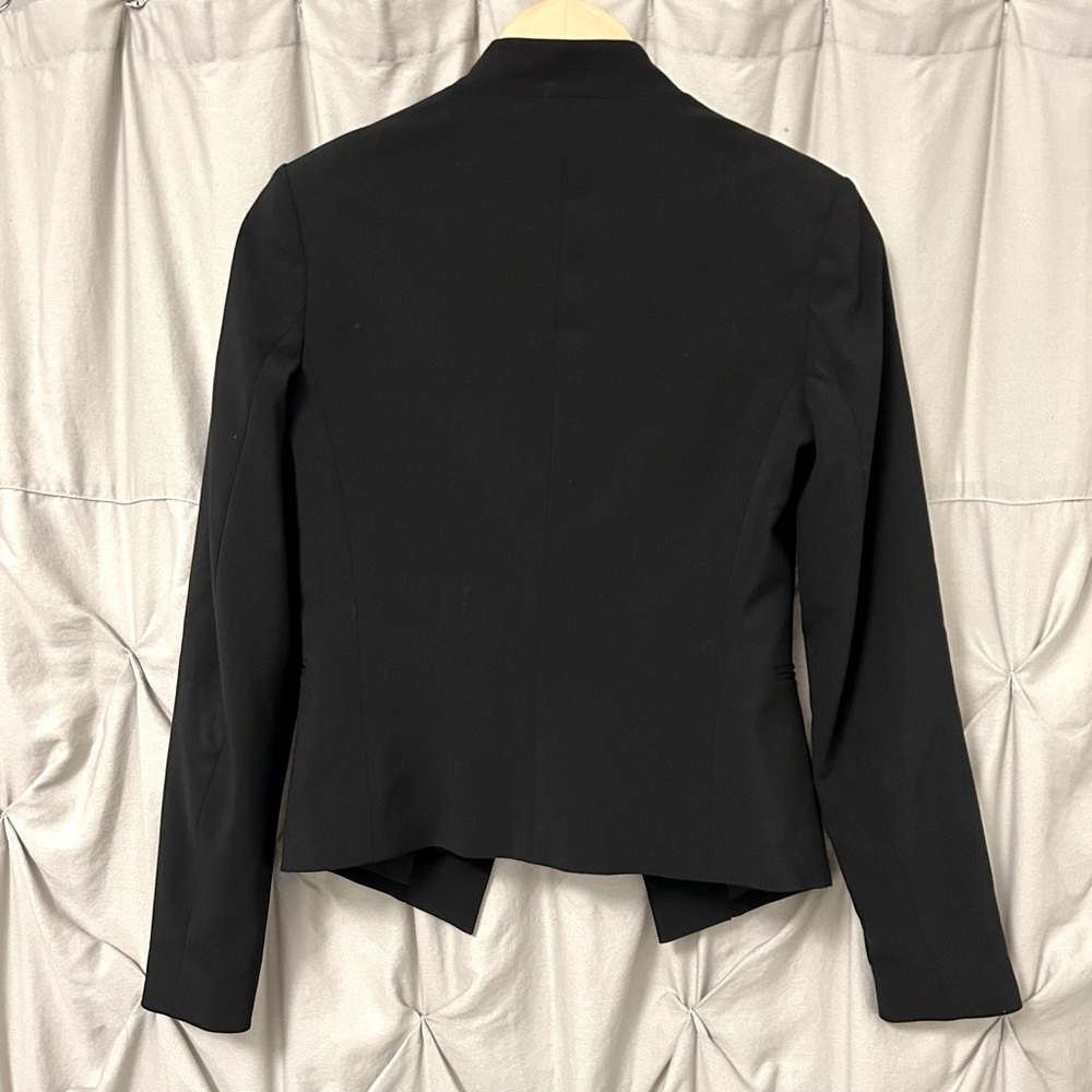 Black Blazer. Excellent condition
